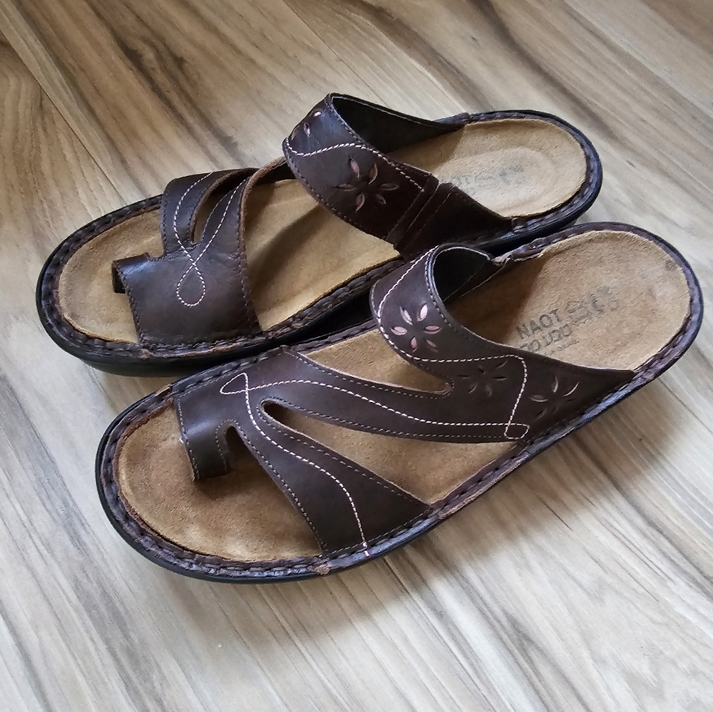 Naot Brown Leather Open-Toe Slide Sandals